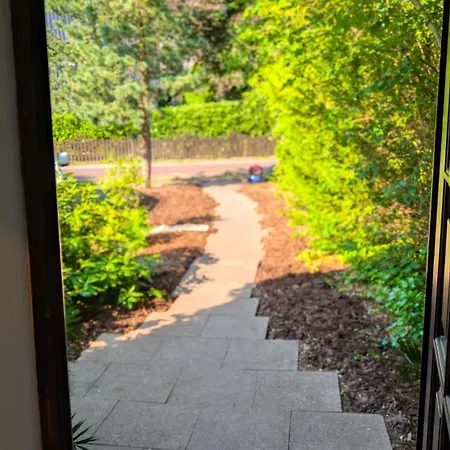 Traumwohnung In Der Galerie, Kunst, Garten, Pool